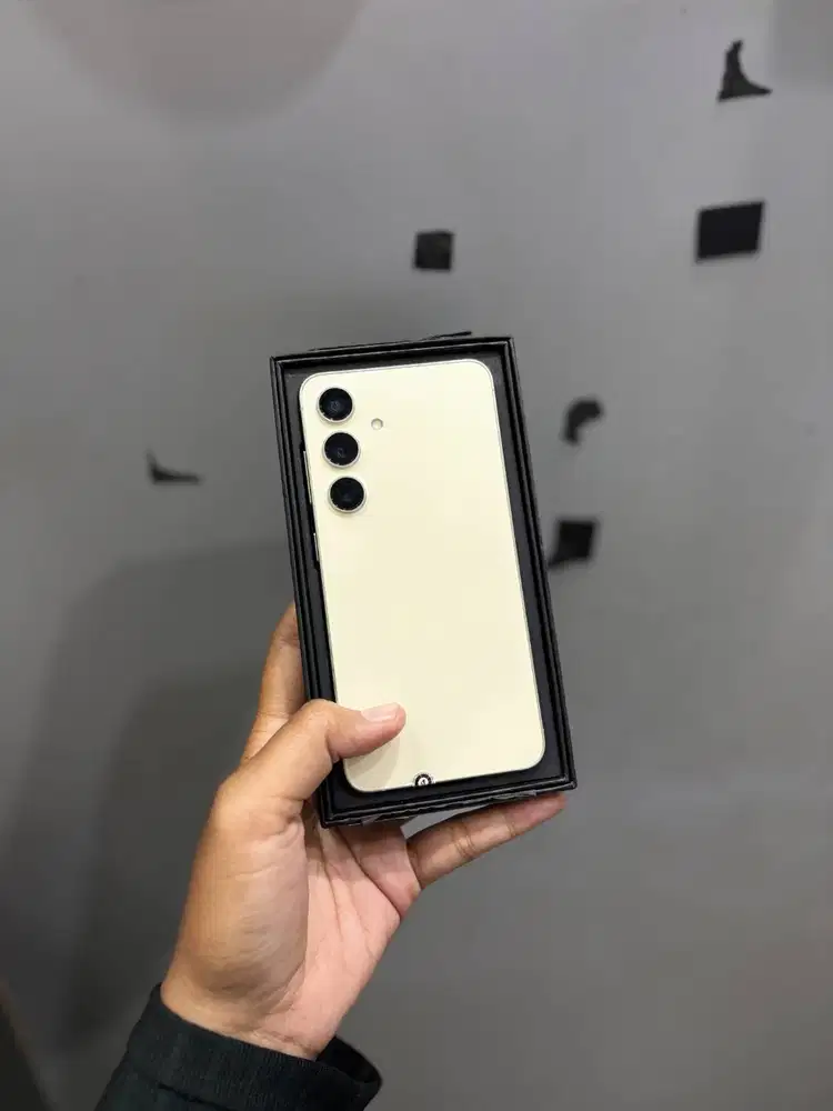 SAMSUNG S24 8/256 SECOND RESMI SEIN FULLSET