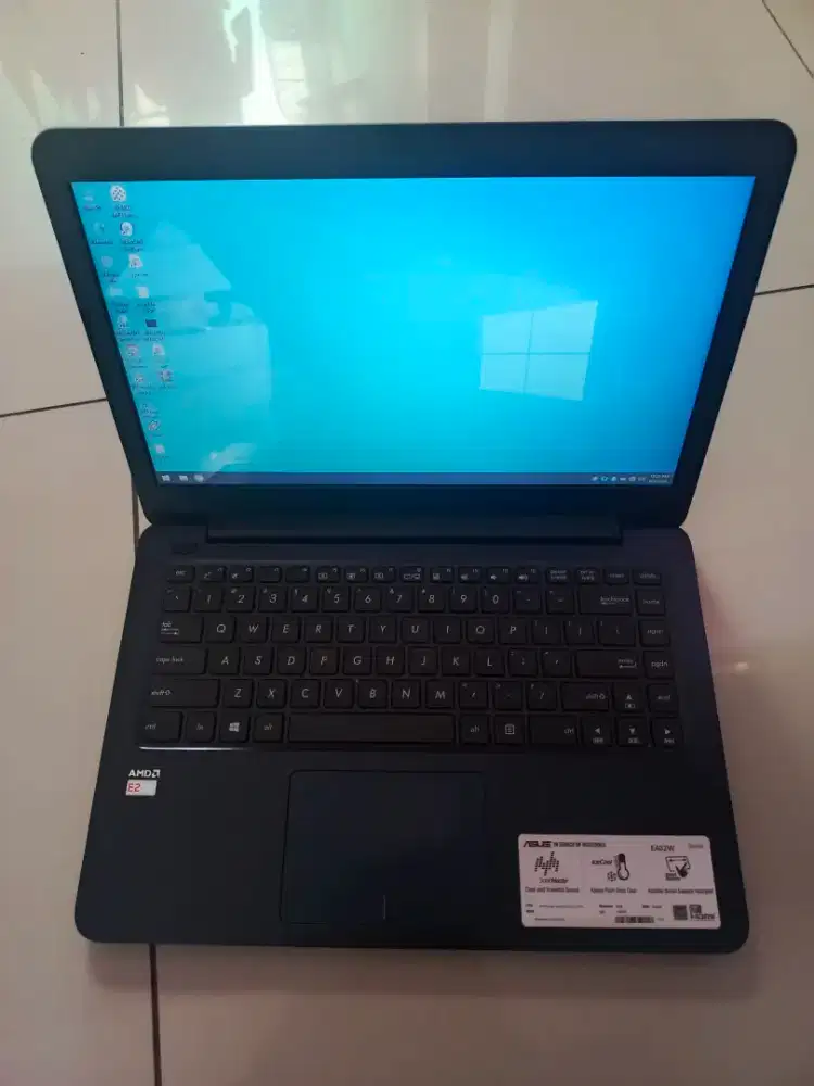 Laptop Asus slim vivobook e402 siap pakai
