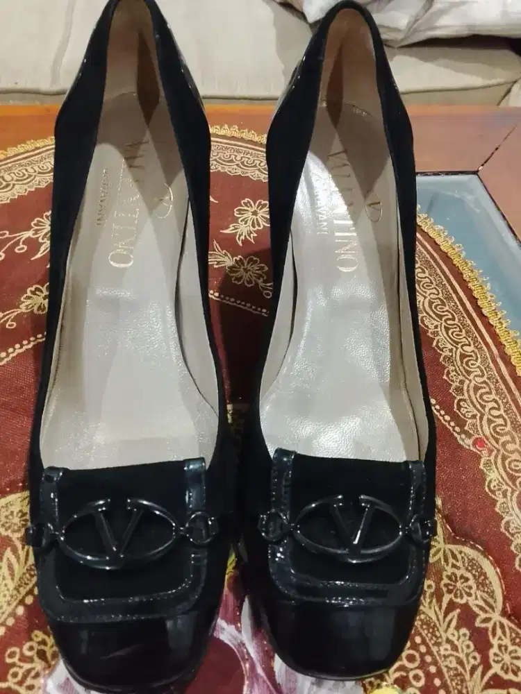 Sepatu Heels Valentino garavani