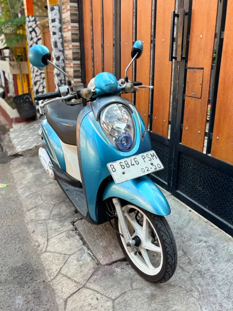 Honda Scoopy 2012