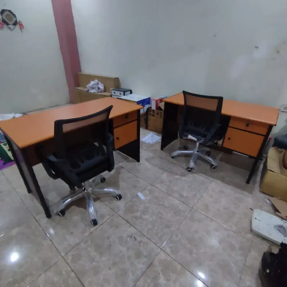 1 set meja tulis meja kantor ( UK P 120 L 60 T 75 cm )