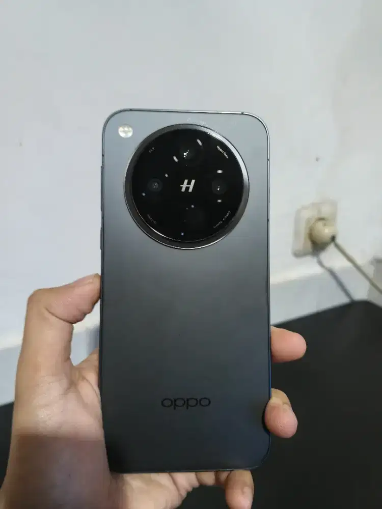 Flagship Oppo Find X8 12/256