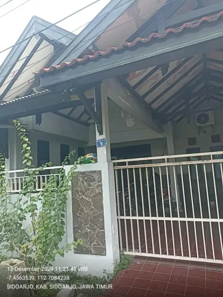 Disewakan rumah  Taman Pinang di jalan kembar blok H