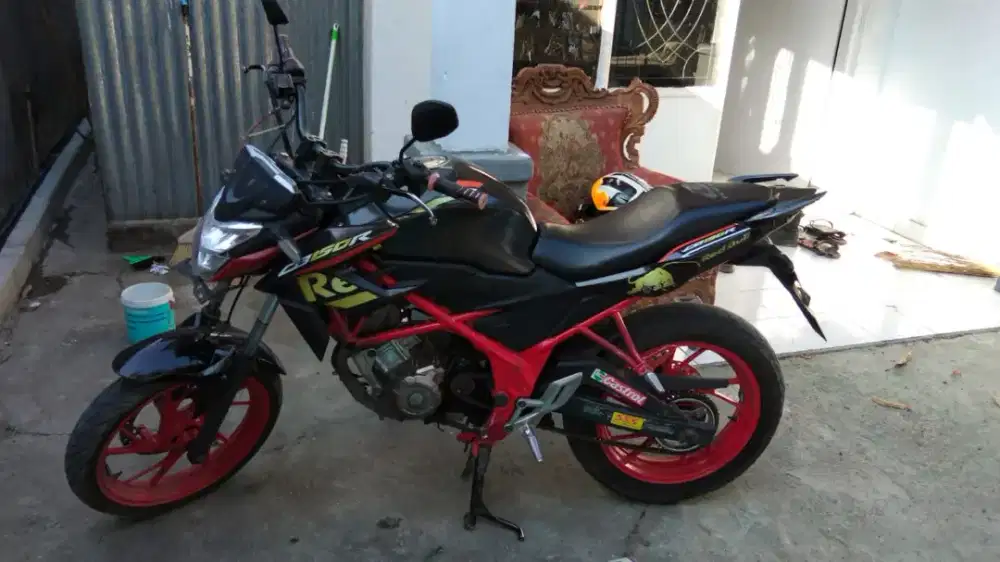 Honda CB150R 2016 Surat Lengkap Pajak Off