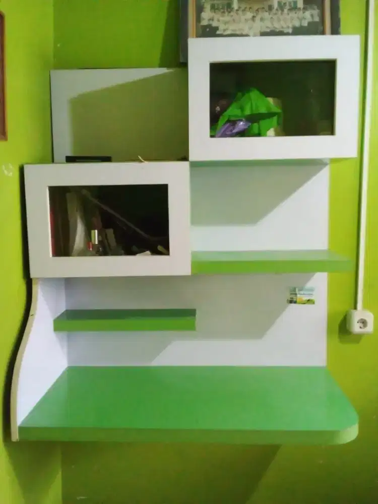 Lemari Belajar Anak