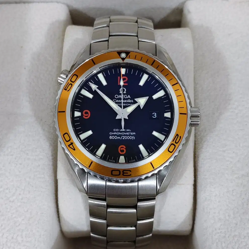 Omega Seamaster Planet Ocean 45 mm Steel Black Orange Automatic