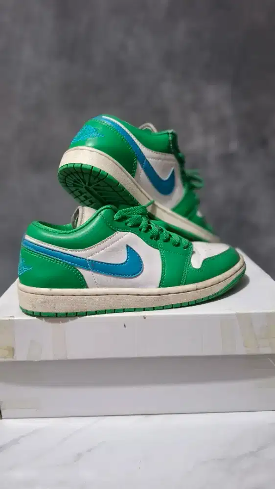 Sneaker Preloved Nike WMNS Air Jordan 1 Low Lucky Green/Aquatone ORI