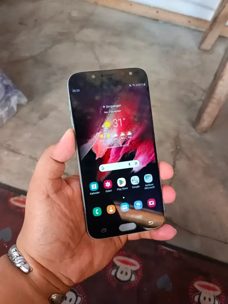 Samsung j7 pro ram 3/32