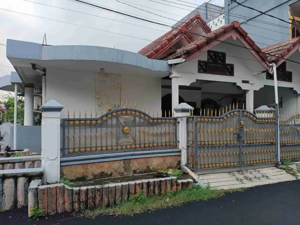 Dijual Rumah Rapi Siap Huni Di Perumahan Taman Harapan Baru Kota Bekasi