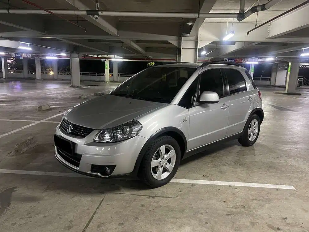 Suzuki SX4 2011 Bensin