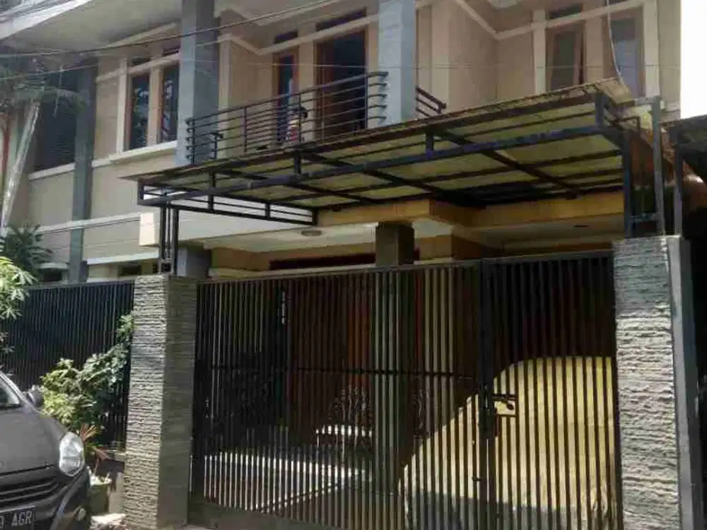 DIJUAL MURAH lokasi premium di cijagra rumah 2 lantai luas180/250 harga 2,5m Bandung