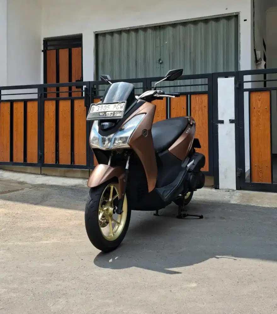Yamaha Lexi S Keyless 125 MULUSSS Surat Lengkap