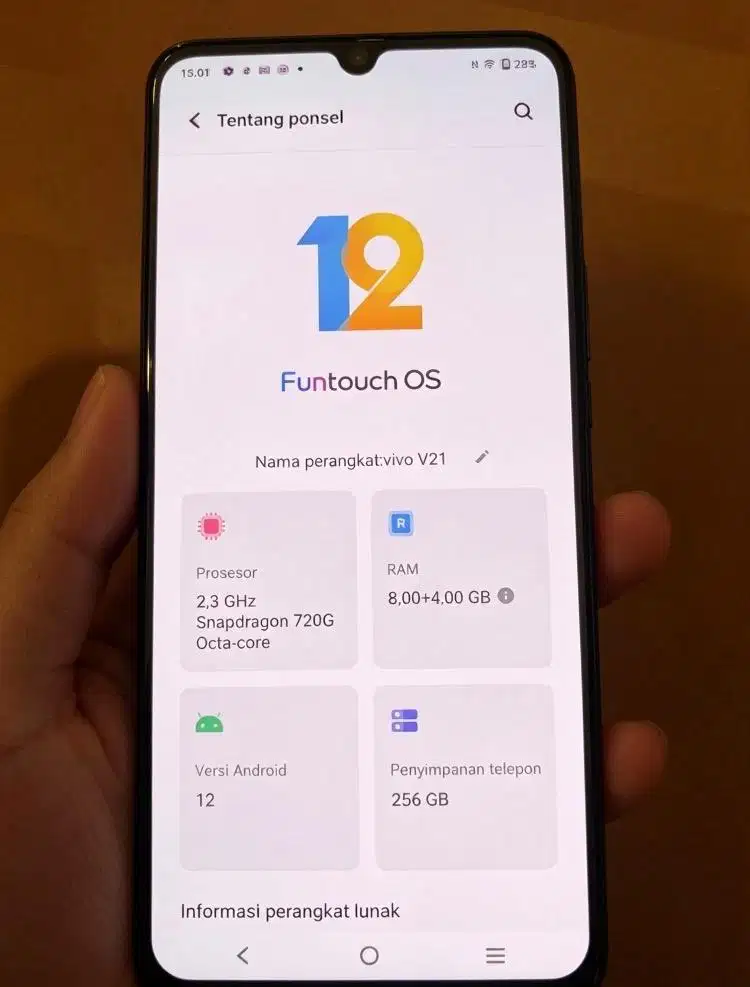 Vivi v21 - ram 12/ 256GB