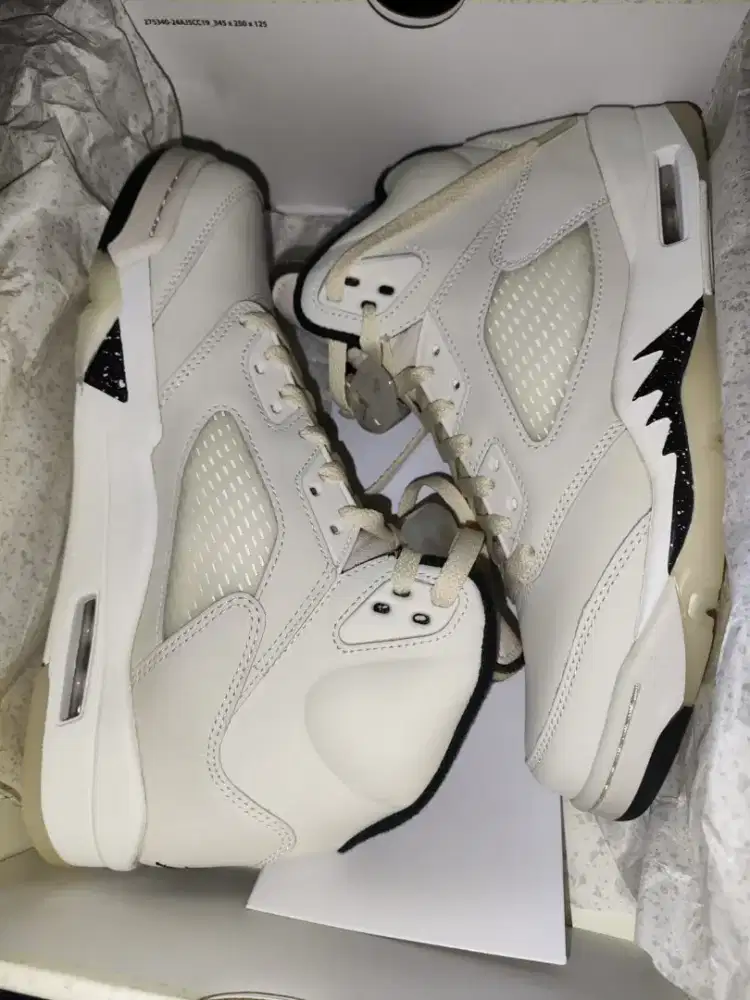 AIR JORDAN 5 RETRO|
SE