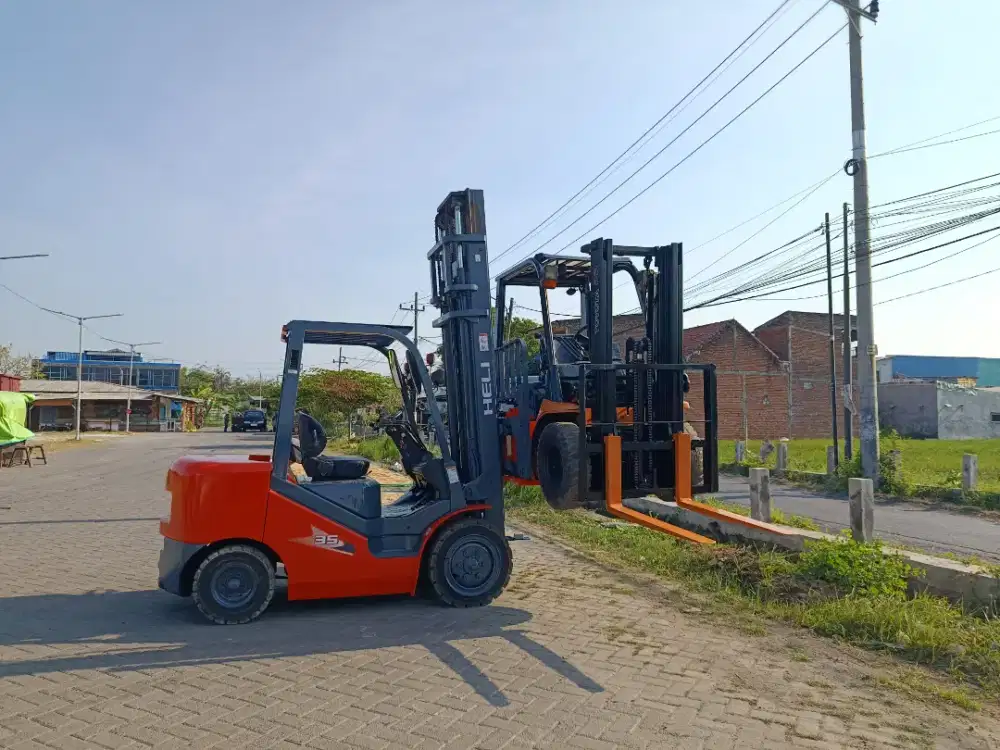 Forklifts Diesel toyota 2,5ton