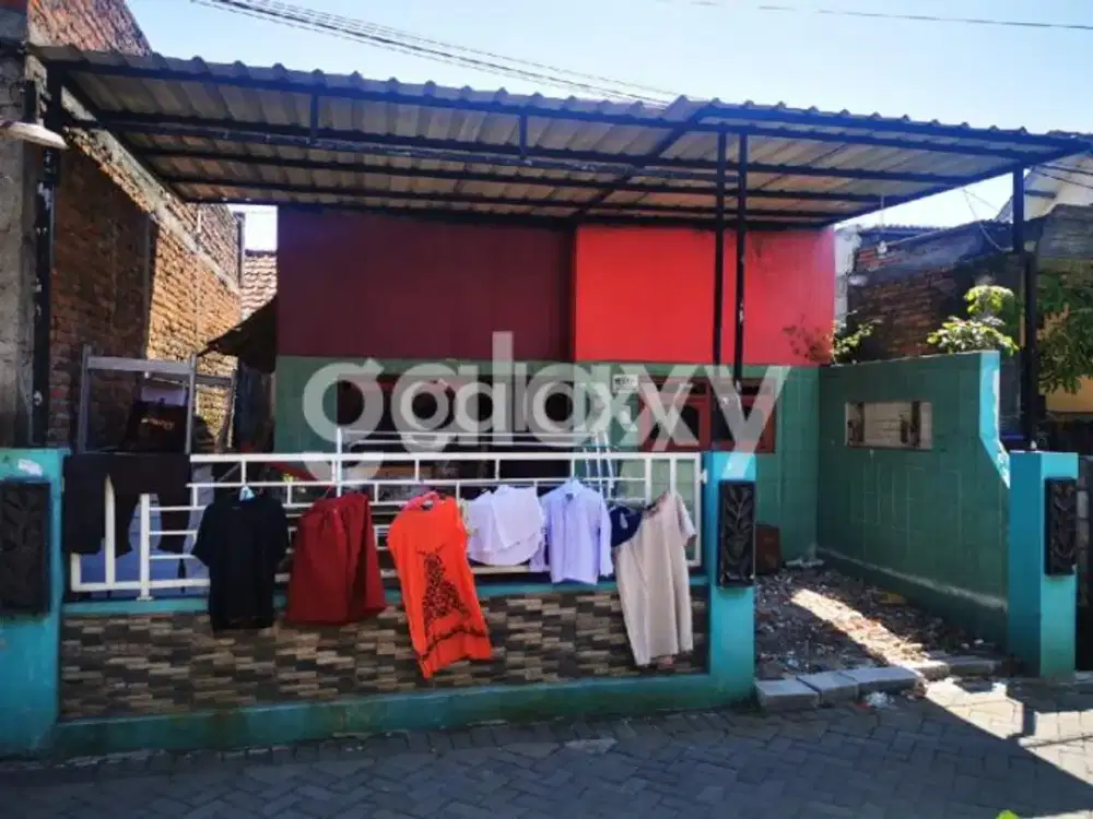 RUMAH DI PUSAT KOTA SIDOARJO ENTAL SEWU