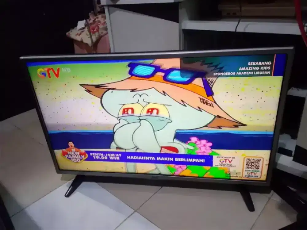 TV LED Smart TV LG 32 inch digital tinggal pakai sudah YouTube netflix