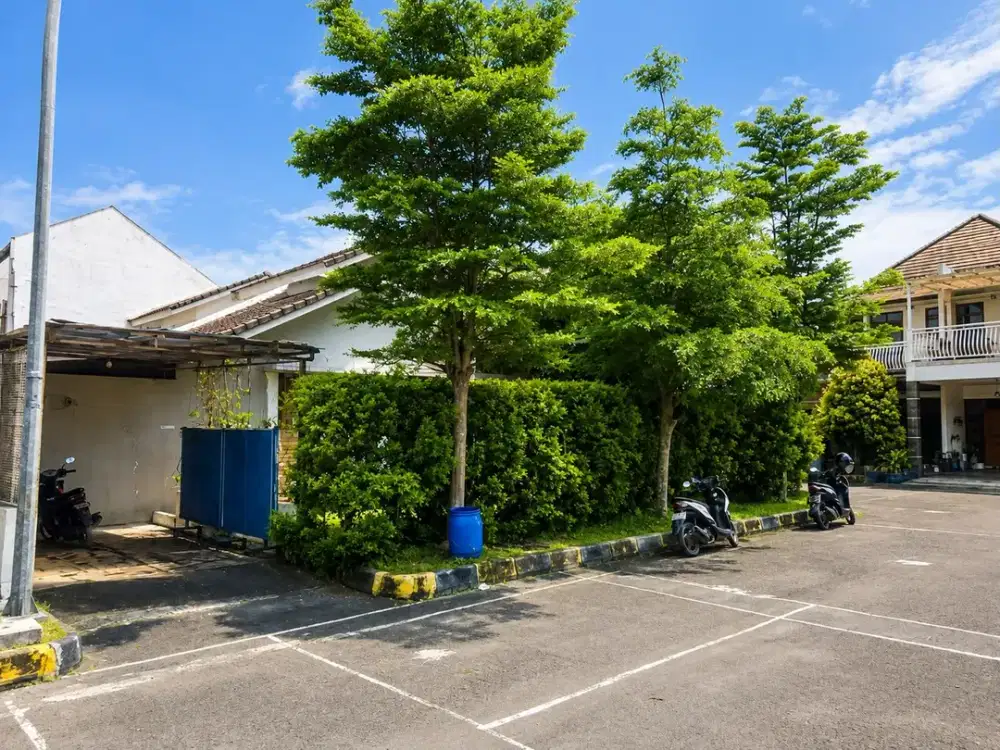 LELANG Rumah Murah Cantik Nyaman Asri di Cherryfield Cluster Crystalina