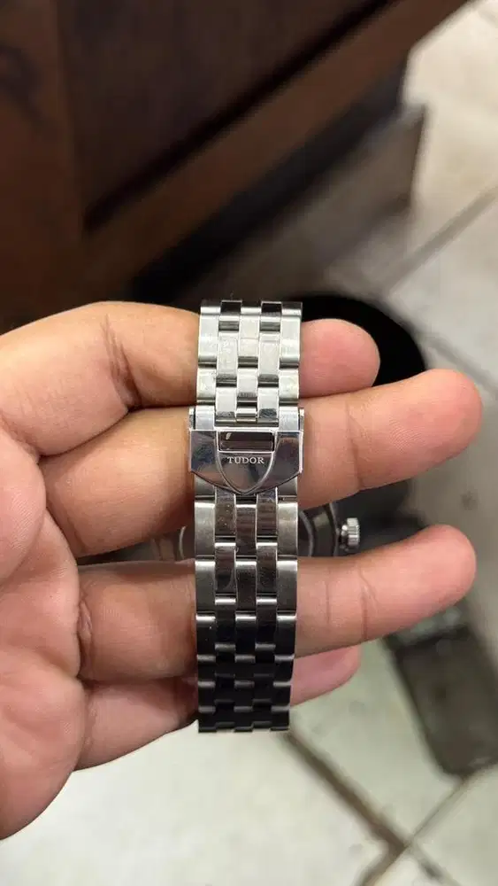 Jam Tangan Tudor