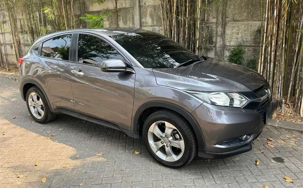 HR-V 1,5 E, Tangan 1, Low KM, Individu