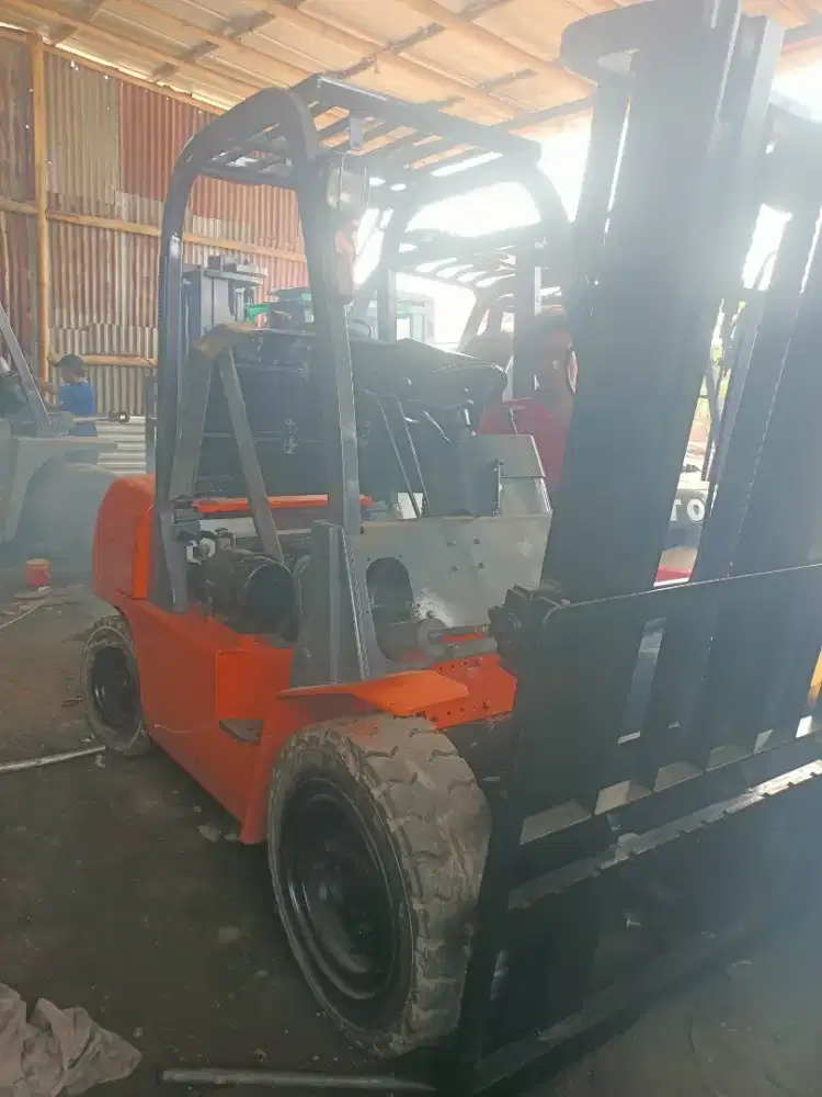 Forklift bekas Jakarta