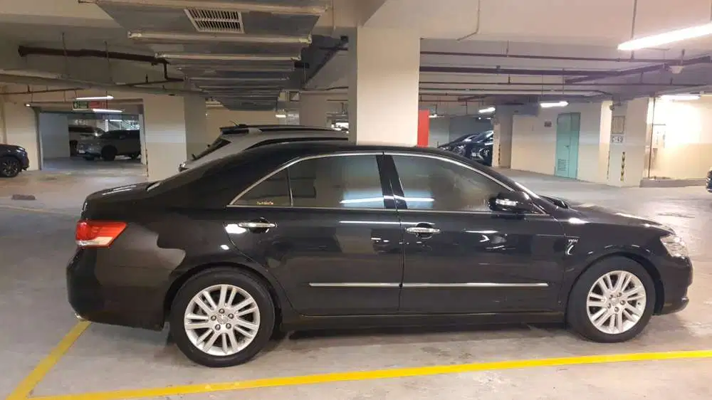 Toyota Camry 2009 Bensin Km 57,000 kondisi mulus