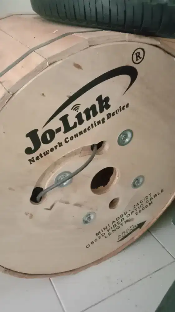 Kabel fiber optik