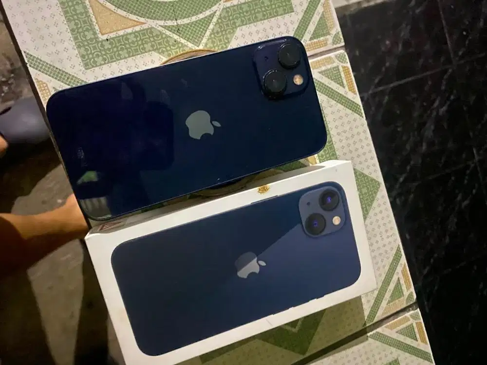 iPhone 13 Ibox 128gb garansi resmi fullset