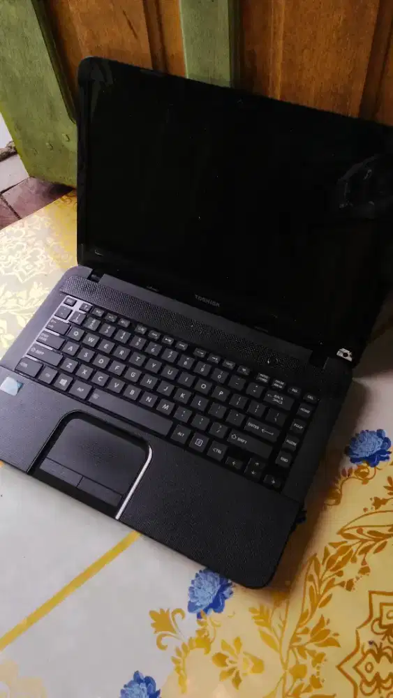 Dijual laptop Toshiba