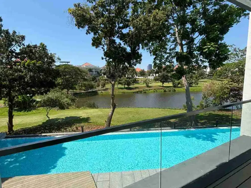 House For Rent Surabaya Indonesia Graha Famili Golf View River View Like a Villa