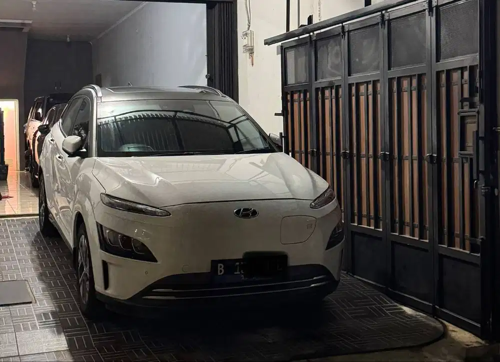 Hyundai Kona EV Electric 2021