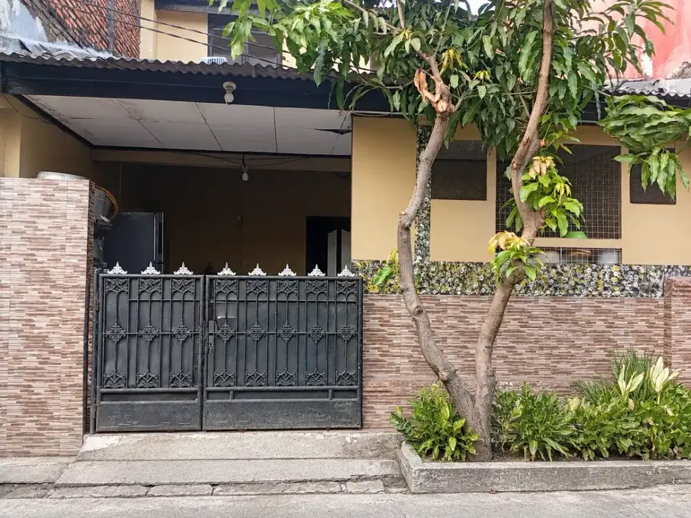 Rumah 2 Lantai Luas 69m2 Harga 550juta dekat Stasiun Wisma Jaya Bekasi Timur