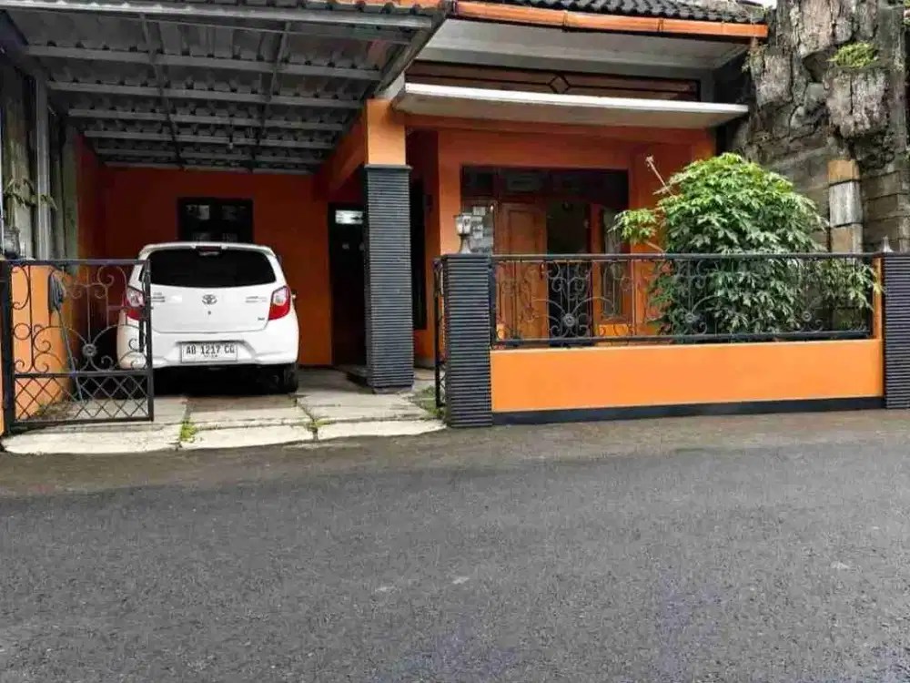 DI SEWAKAN RUMAH DI SEPUTARAN SELATAN KAMPUS UMY YOGYAKARTA