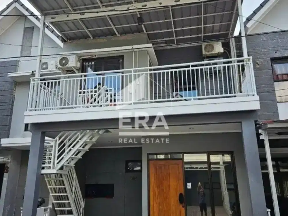 Dijual Rumah 2 Lantai di Galuh Mas, Karawang, SHM Sudah Direnovasi
