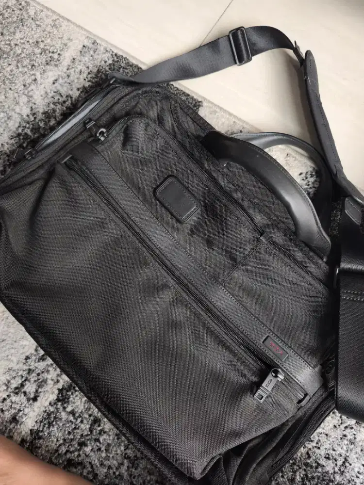 Tumi Briefcase Medium 17'