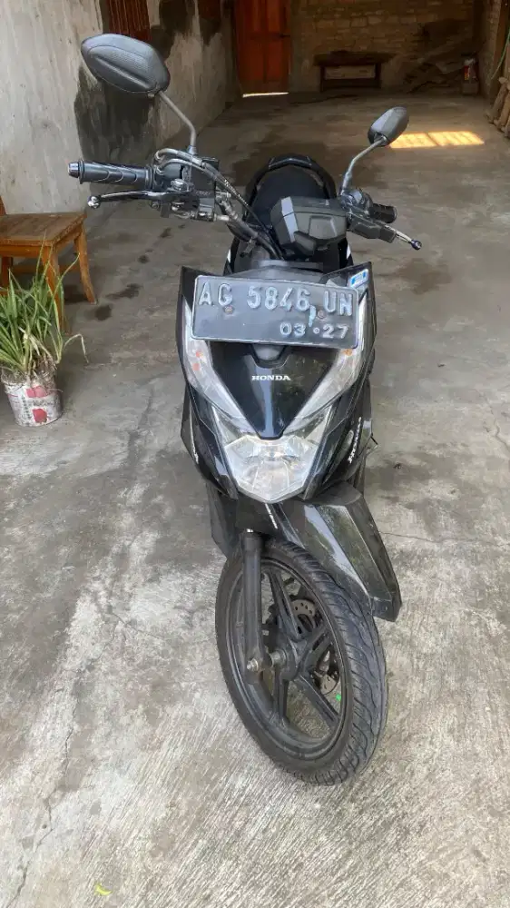 Honda Beat Street 2017 Km Rendah Milik Pribadi Terawat