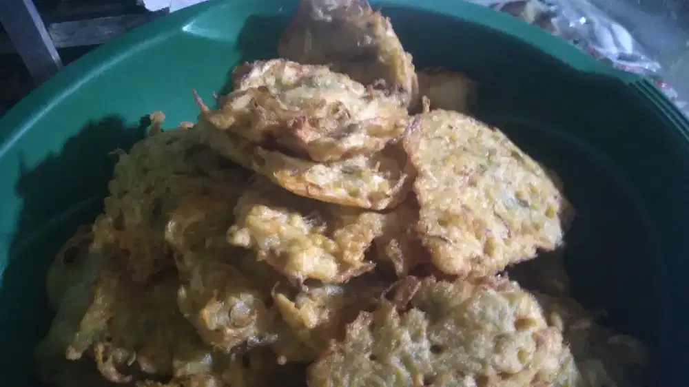 Karyawan katering