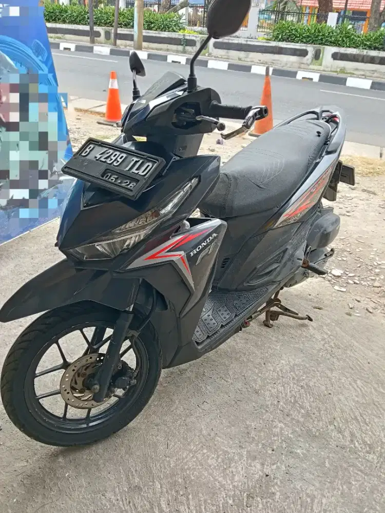 Dijual motor Honda Vario 125 THN 2016