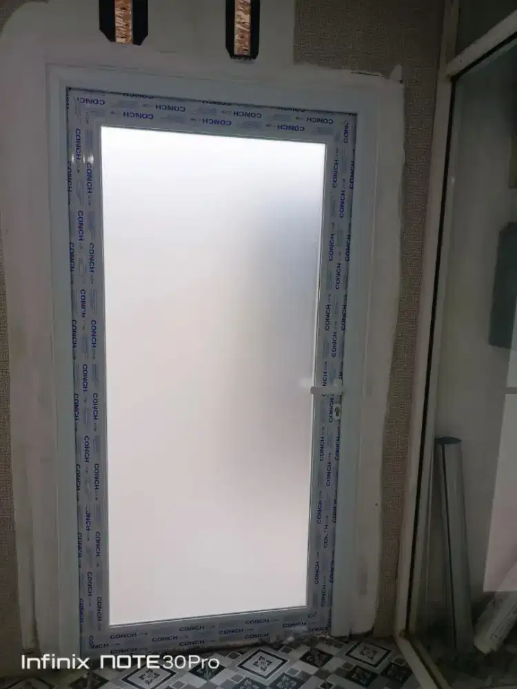 Pintu kaca sliding+jendela upvc