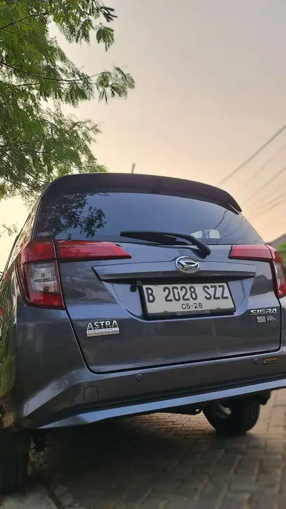 Daihatsu Sigra R 2018MT Bensin