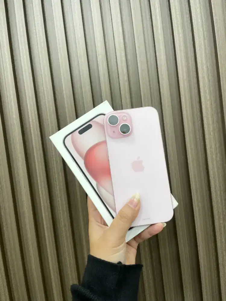 IPHONE 15 128GB MULUS FULSET ORI BEBAS CEK SEPUASNYA