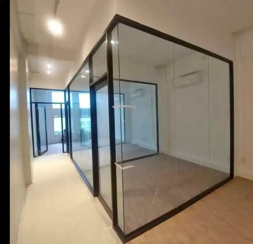 Sekat kaca tempred,pintu sliding,pintu upvc aluminium