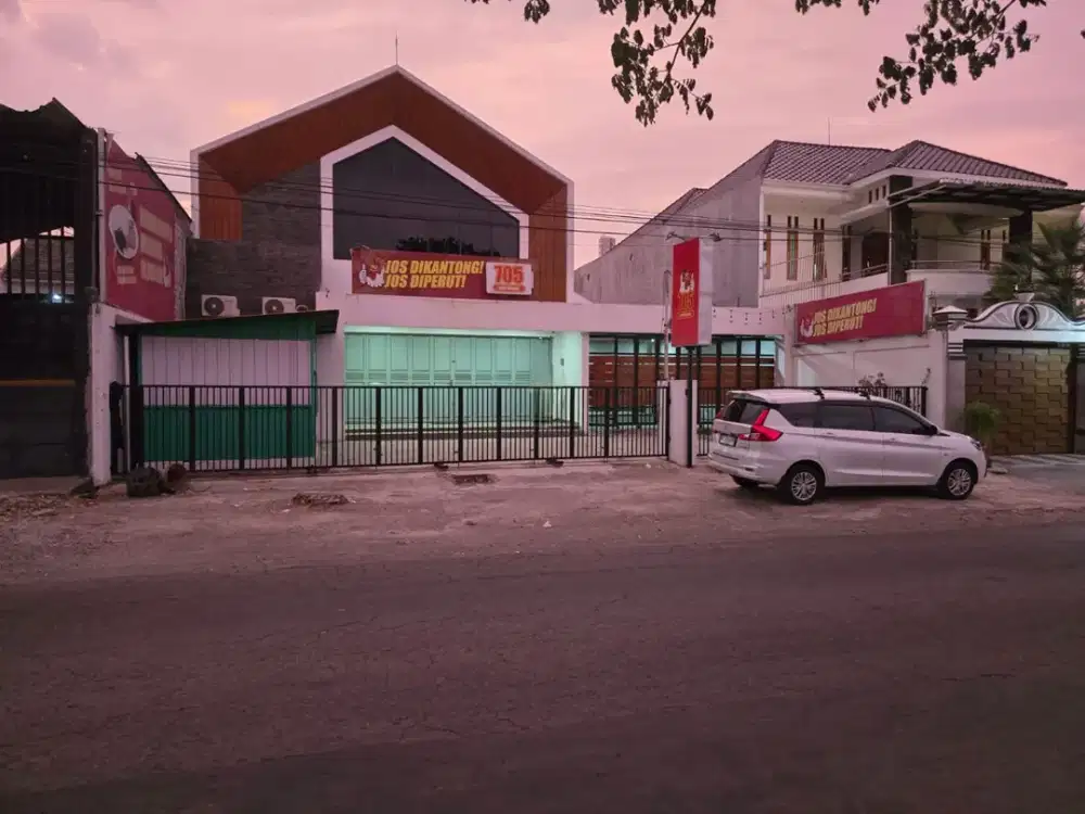 Rumah dan Ruang Usaha Strategis Dekat Mall Luwes Palur, Mojolaban