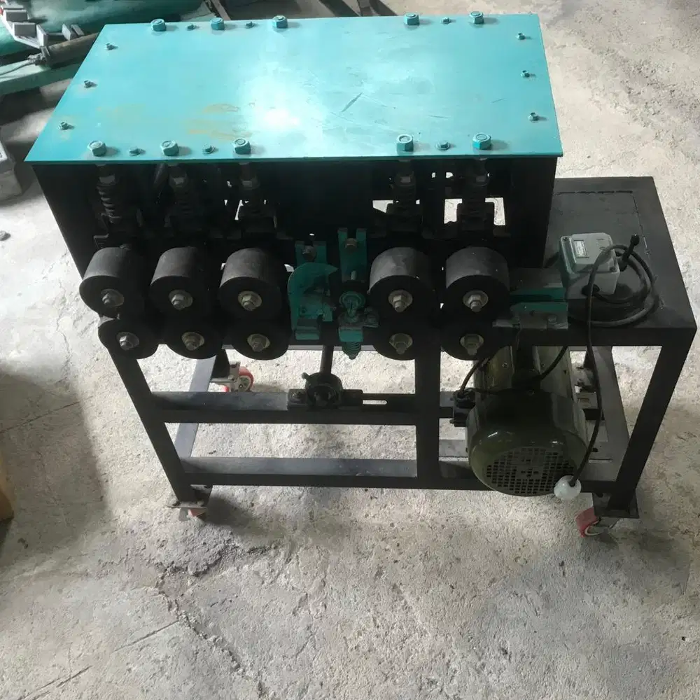 Mesin Tusuk Sate baru 1x dipakai LIKE NEW