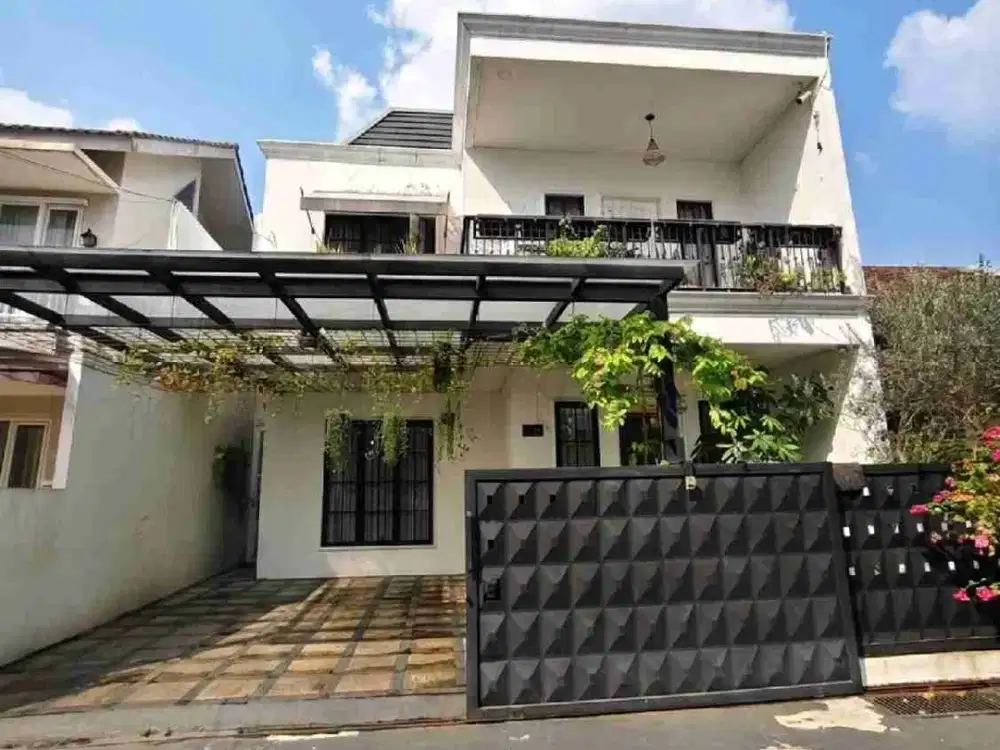 Rumah 2 Lantai Di Sektor 2 Bintaro EF 18448
