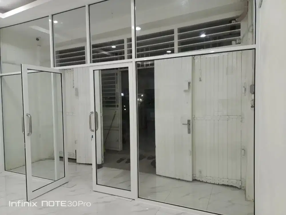 (No dp)pintu kaca ruko dan jendela pintu upvc kusen
