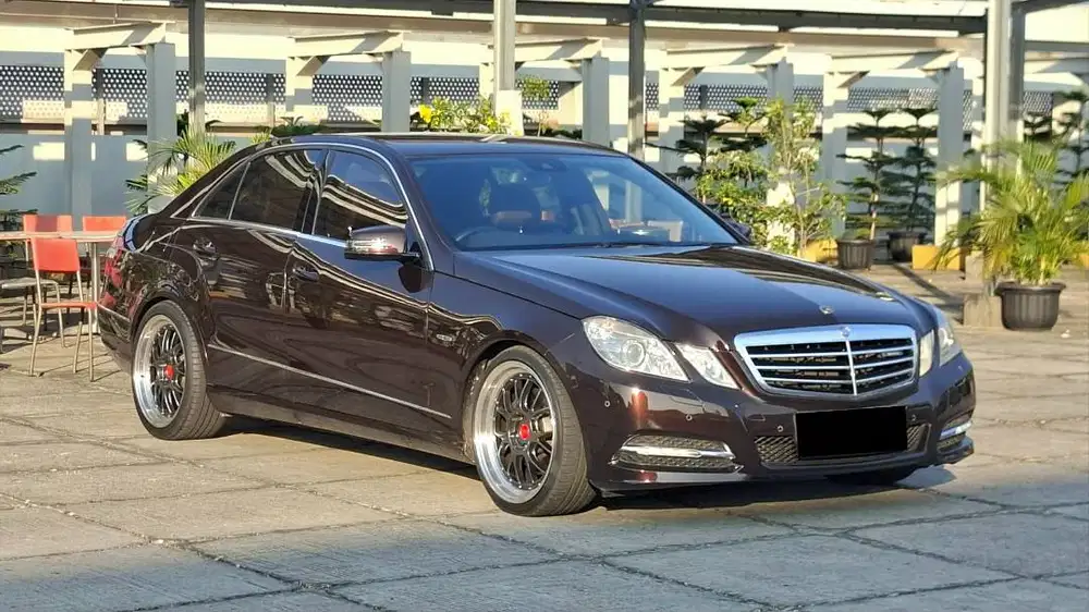 Mercedes Benz E250 avantgarde 2011
