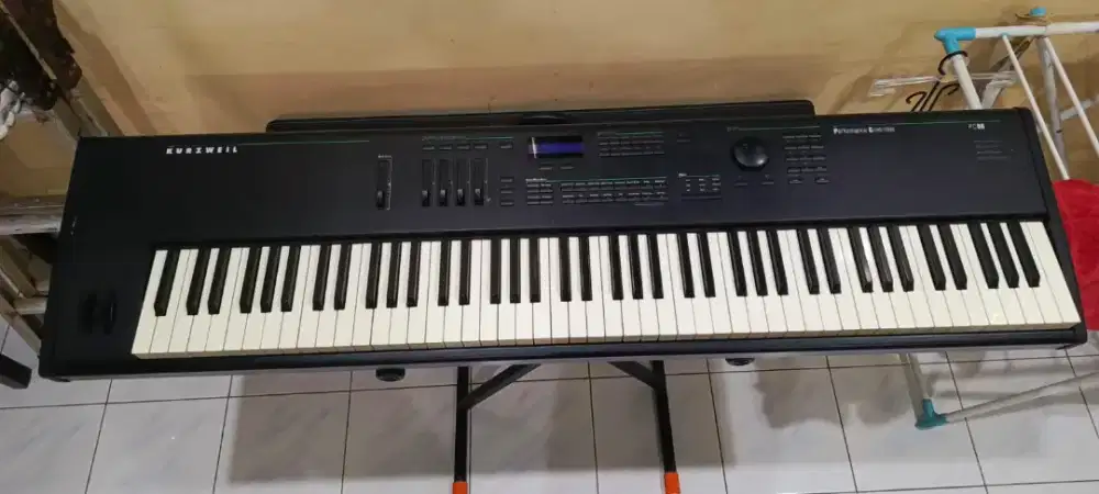 Kurzweil PC88 mulus