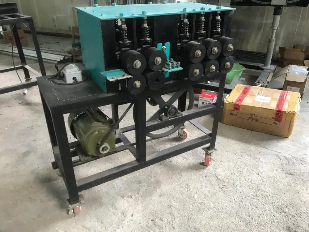 PAKET BUNDLING Mesin Pembuat Tusuk Sate baru 1x dipakai LIKE NEW