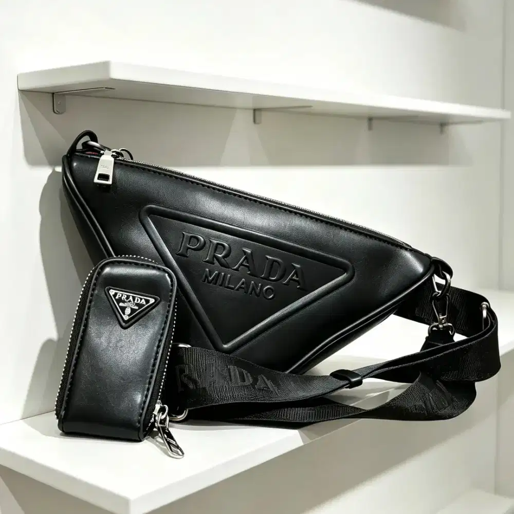 Triangle Crossbody Leather bag
